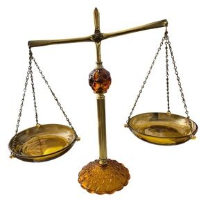 Princess House Vintage Amber Glass Scales of Justice With Brass Stand, 15"